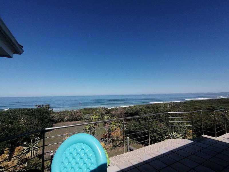5 Bedroom Property for Sale in Outeniqua Strand Western Cape